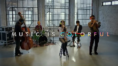 IU - Sony玩色耳机 h.ear on Jazz band 篇 CF