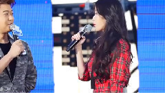 IU - 三星演唱会 采访