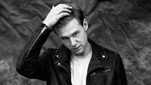 Armin van Buuren - Strong Ones