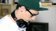 Skrillex - David A