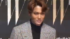 EXO - LOVE YOUR W 新闻频