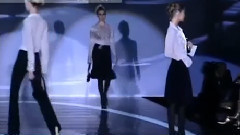 Fashion Show - Valentino Fall Winter 2001-2002