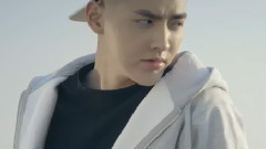 吴亦凡 - 吴亦凡25岁的浪漫心意