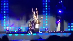 Luna(f(x)),宋茜,Krystal(f(x)),Amber(f(x)),f(x) - 4 Walls