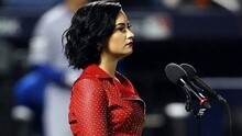 Demi Lovato - The National Anthem 职棒大联盟现场版 2015
