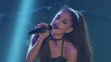 Ariana Grande - Bang Bang iHeartRadio Halloween现场版 2015