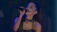 Ariana Grande - Focus Halloween现场