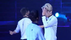 吴世勋(EXO),EXO - Play Boy