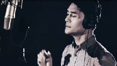 王凯 - 赤血长殷