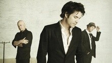 Train - Merry Christmas Everybody