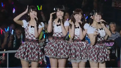HKT48 - 手をつなぎながら