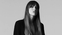 Sophie Lowe - Pink Flowers