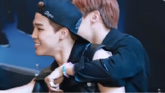 JIMIN(防弹少年团),防弹少年团,J-HOPE(防弹少年团) - 情欲cp的啵啵瞬间
