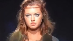 音乐短片 - Bikini Runway Show New York Fashion