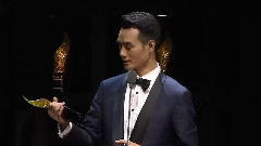 王凯 - 王凯荣获年度最具人气电视剧演员获奖感言Cut