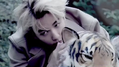边伯贤(EXO) - 伯贤 ELLE Making