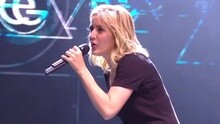 Ellie Goulding - Anything Could Happen 现场版 2015
