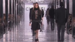 Fashion Show - Chanel Fall Winter 2005-2006