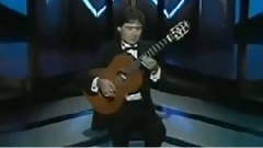 音乐短片 - 镜中的安娜 吉他演奏