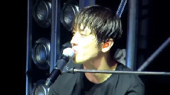 郑容和(CNBLUE),CNBLUE - Love Light