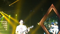 郑容和(CNBLUE),CNBLUE - Holiday & Catch me