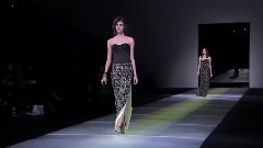 音乐短片,Fashion Show - On the Other Side of Sunset