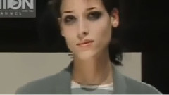Fashion Show - Giorgio Armani Fall Winter 1999-2000