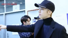 JB(GOT7),Mark(GOT7),GOT7,Junior(GOT7),Jackson(GOT7) - Kiss The Radio 官方视频一则