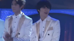 李泰民(SHINee),SHINee - 后台