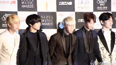 SHINee - 红地毯 SHINee
