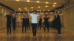 防弹少年团,鹿晗 - 2年级&有点儿意思