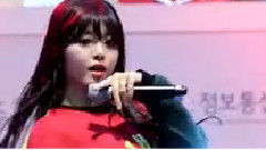 AOA - 短裙