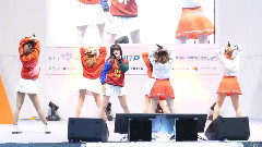 AOA - 短裙