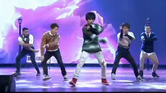 TFBOYS,易烊千玺 - If You 开场舞蹈Solo