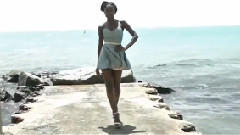 音乐短片 - BEACH SHOOT in Miami