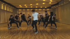 EXO,鹿晗,EXO-M,EXO-K - LIGHTSABER版有点儿意思~~