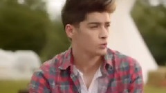 One Direction - Live While Were Young