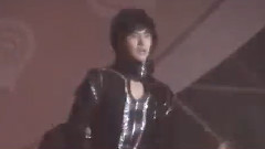 郑允浩,东方神起 - Rising Sun