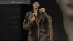 Fashion Show - Giorgio Armani Fall Winter 2005-2006