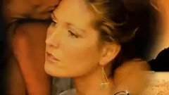 音乐短片 - Листья жёлтые над городом кружатся