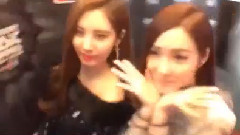 Tiffany(少女时代),徐贤(少女时代),少女时代 - 2015 MAMA 红地毯 360旋转镜头