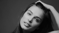 音乐短片 - Kyla Close