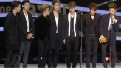 具俊会(iKON),iKON - 新人奖受赏