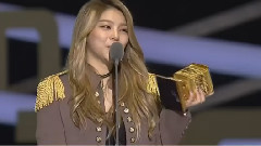 Ailee - 最佳歌唱表演女歌手奖