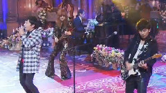 ポルノグラフィティ - アポロ(2015 FNS歌謡祭)现场版 15/12/02