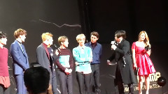 EXO - MAMA红地毯