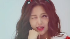 申惠晶(AOA),AOA - BC卡 Red 圣诞节-惠晶