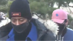 B.A.P - Music Bank Entrance 饭拍版 15/12/04