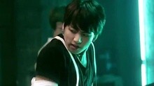 防弹少年团 - RUN 现场版 15/12/08