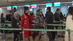 少女时代,允儿(少女时代),太妍(少女时代) - Dispatch少女时代仁川机场赴日 新闻视频